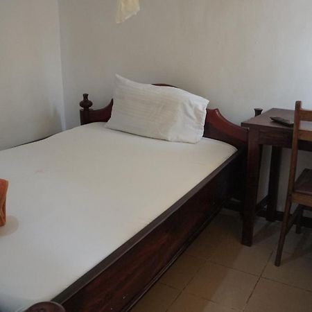 Leaders Lodge Kigoma Exterior foto